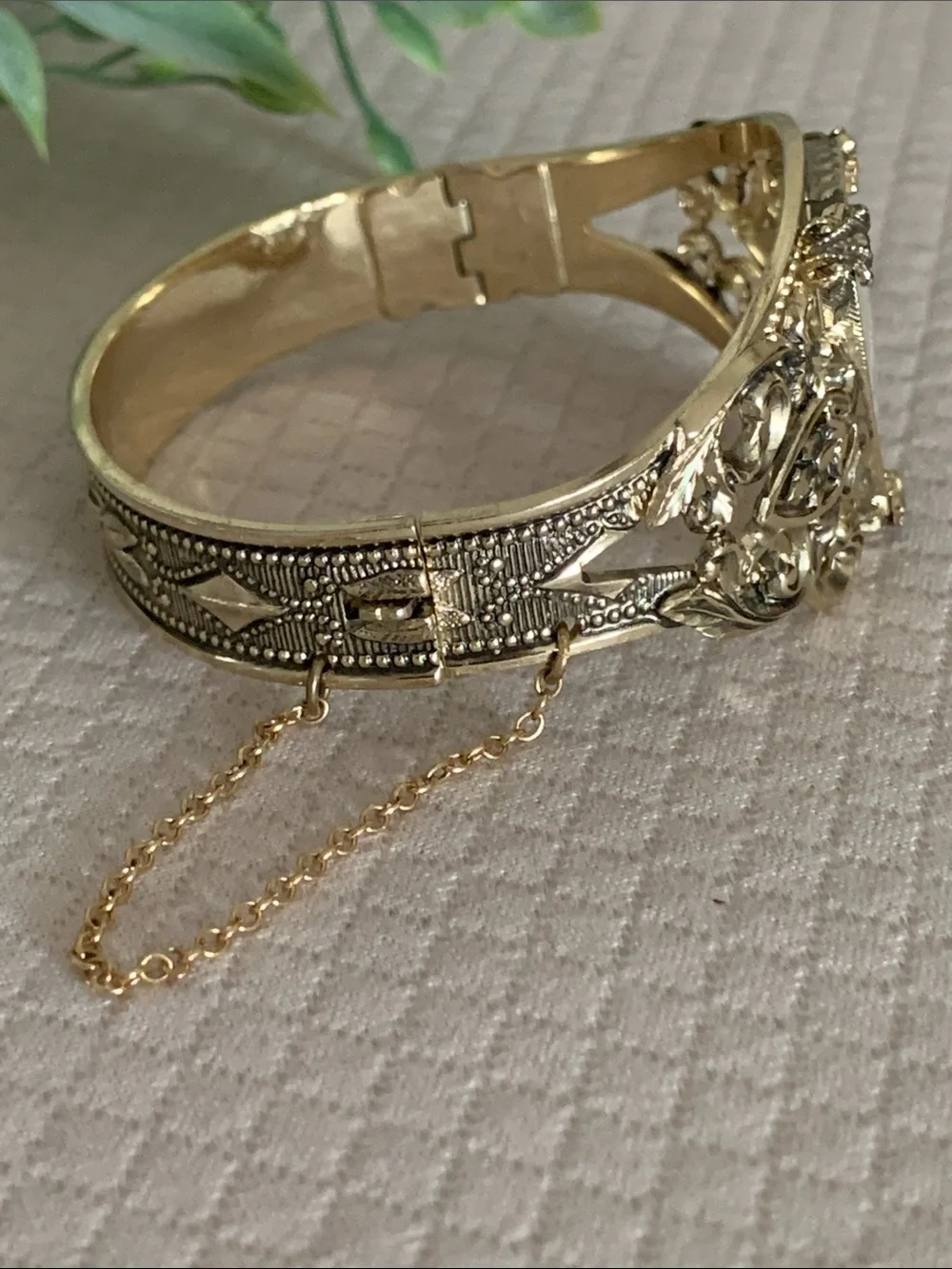 🌟WHITING & DAVIS INTAGLIO BRACELET🌟